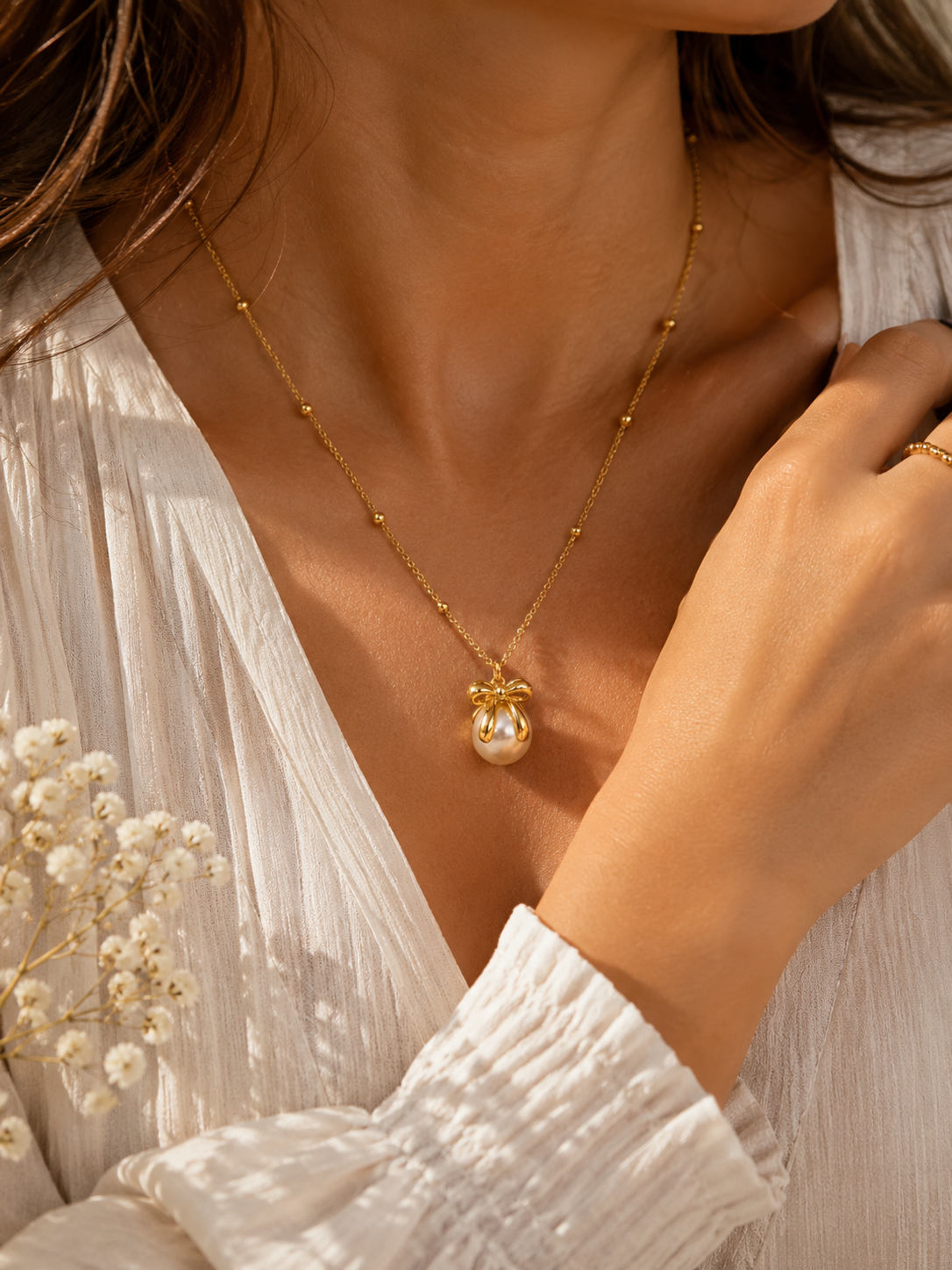 Collar Pearl Bow Gold | Collar Perla & Lazo Acero Inoxidable 316L